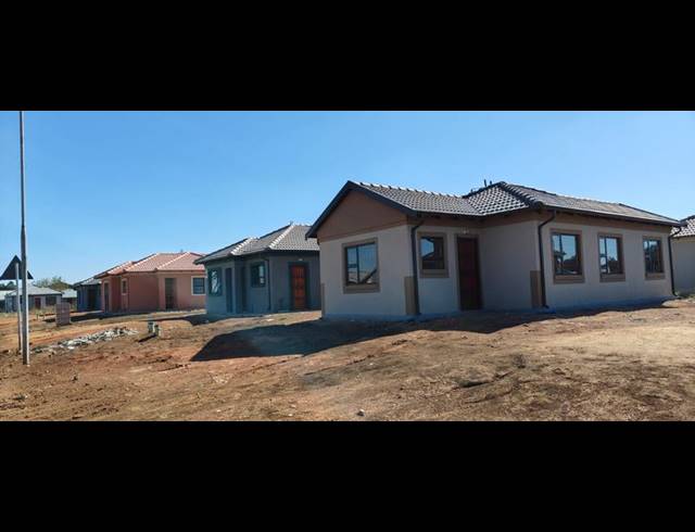 3 BEDROOM HOUSE FOR SALE IN RIVERSDALE